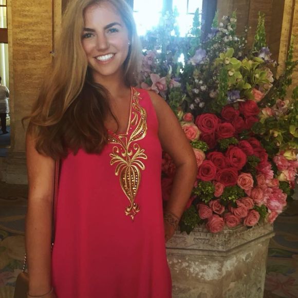 Meet your Posher, Sarah - Picture 1 of 1